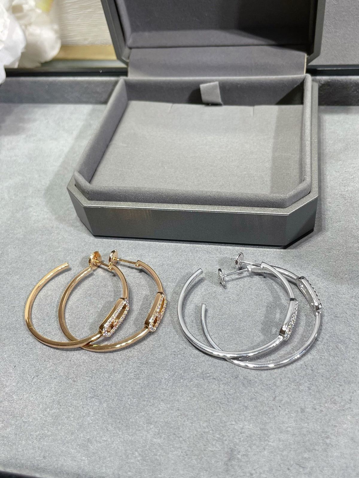 [Sprite Jewelry]Move Sliding‑Diamond Hoop Earrings