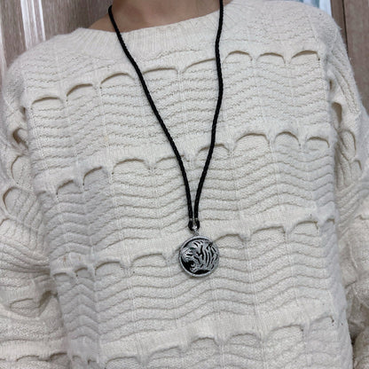 ¡®Sprite Jewelry¡ Openwork Tiger Cord Pendant Necklace